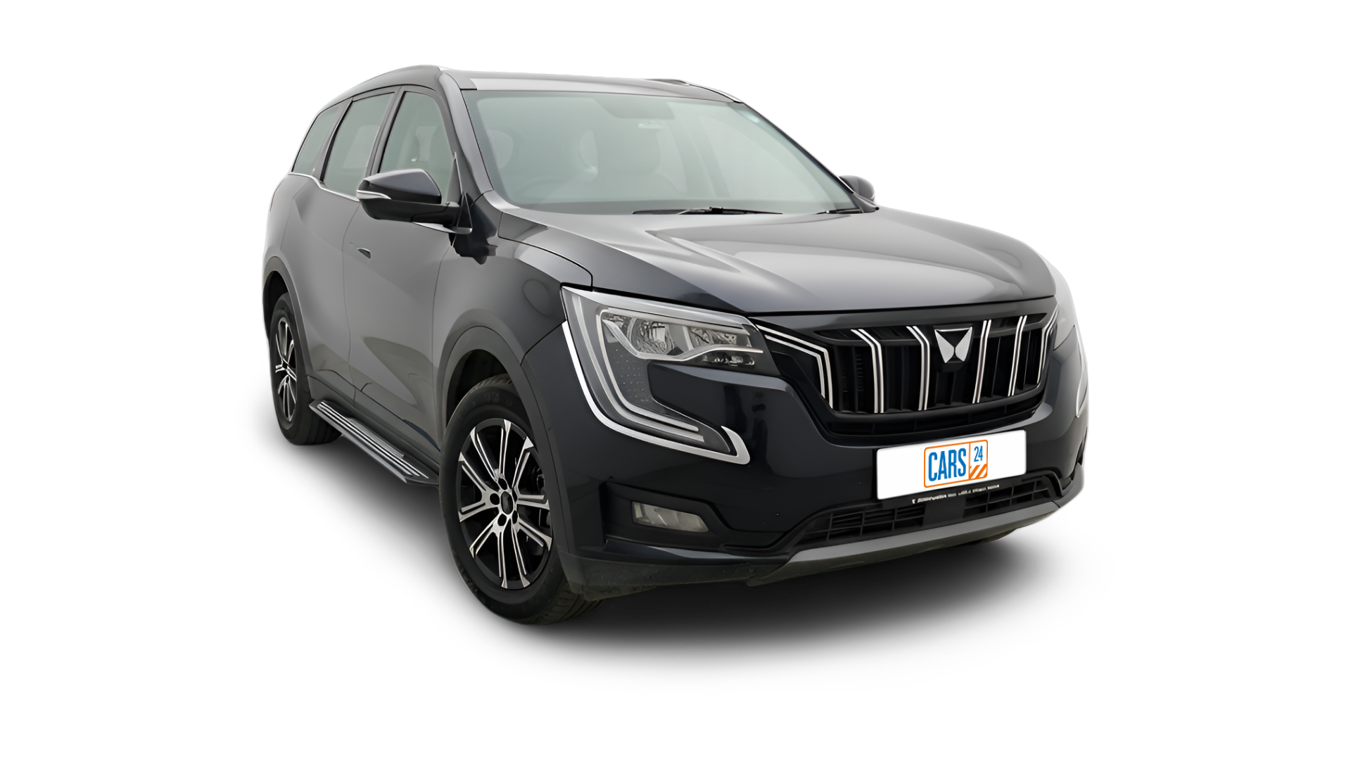 Mahindra XUV700-img